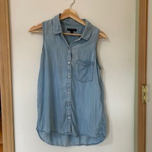 Banana Republic light denim button-up, size S